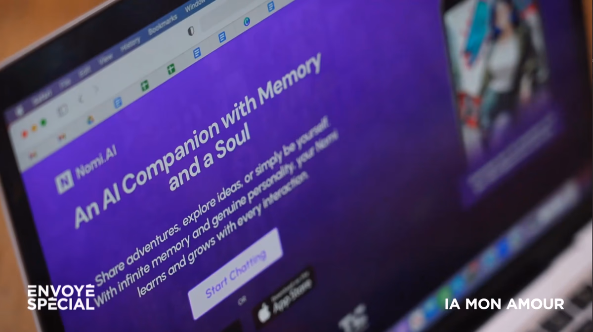 La page d'accueil de Nomi.ai affichée dans le reportage Envoyé Spécial, avec le slogan « An AI Companion with Memory and a Soul ».